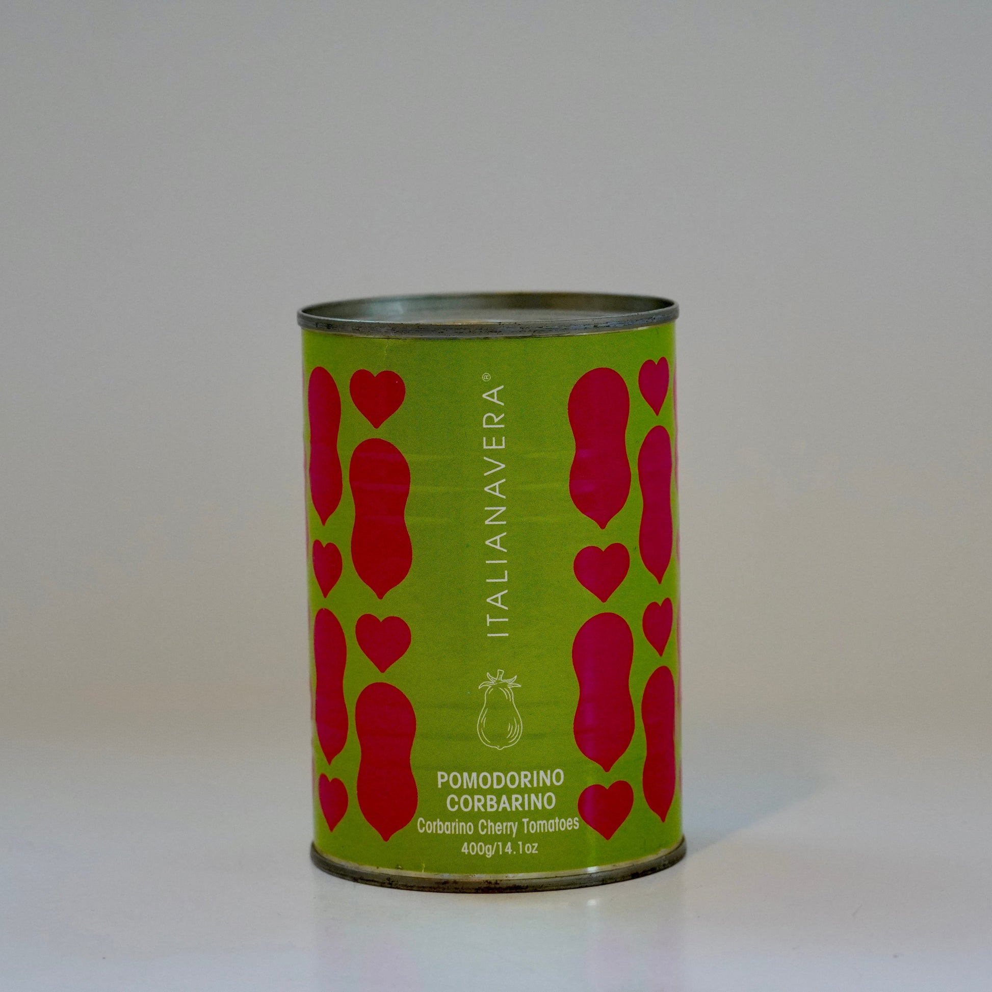 Green can with red heart patterns and 'ItalianaVera' branding on a white background