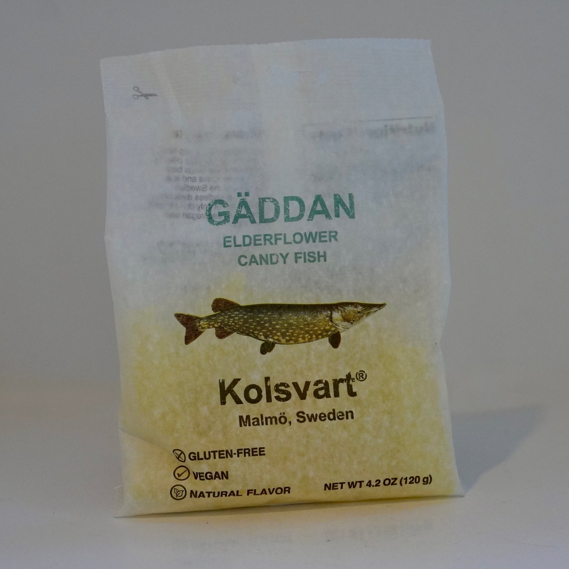 Koisvart Gäddan elderflower candy fish package on a white background
