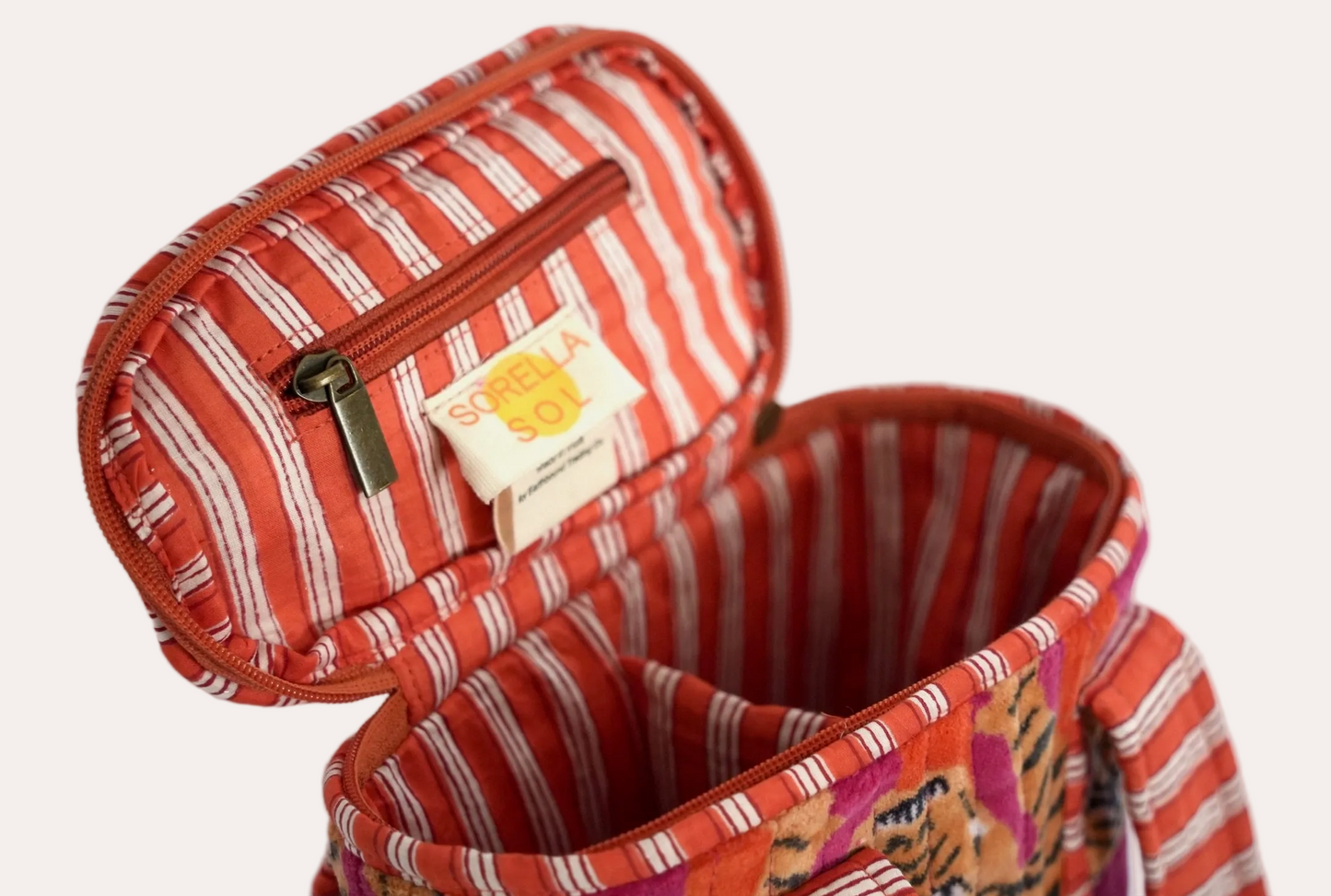 Sorella Sol - Maroon Velvet Wine Bag