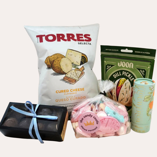 Galentine's Day Snackin' Basket